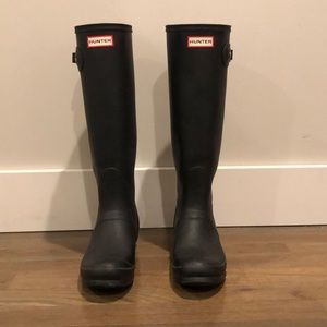 Matte Black Hunter rain boots